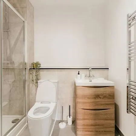 Pacific - Wyndale Living- Bham Jq Lux 2 Br Birmingam