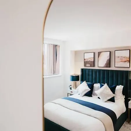 Pacific - Wyndale Living- Bham Jq Lux 2 Br